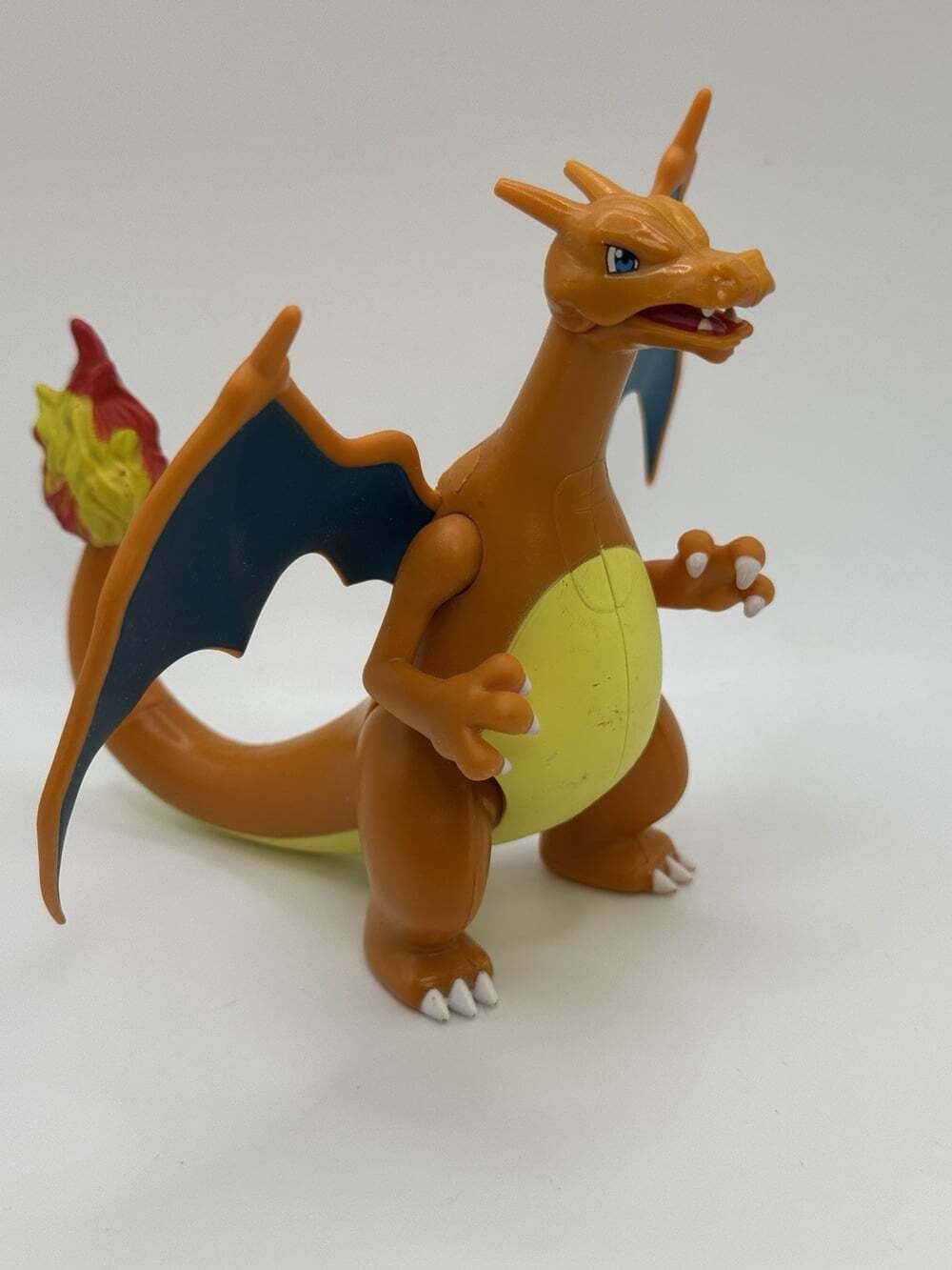 Jazwares Pokémon Charizard 4.5" Battle Feature Deluxe Action Figure Loose